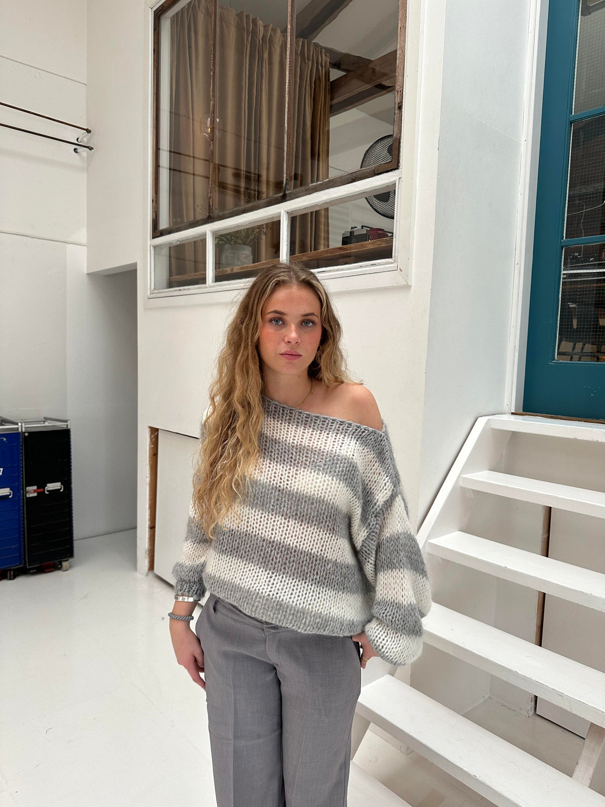 Pull à Manches Longues et Col Rond en Grosse Maille Rayée pour Femme