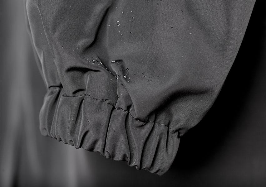 Manteau Long Oversize à Capuche pour Femme