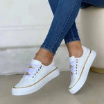 Baskets avec Détail Doré pour Femme | Idéales pour le Quotidien - Emilia Lane