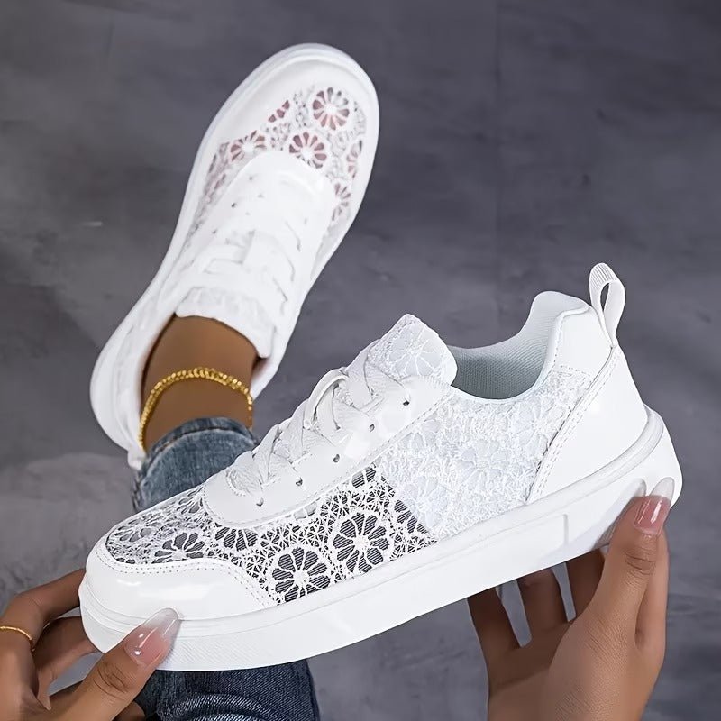 Baskets en Dentelle Florale et Lacets pour Femme - Emilia Lane