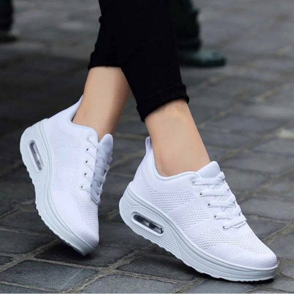 Chaussures basses décontractées pour femmes - Emilia Lane