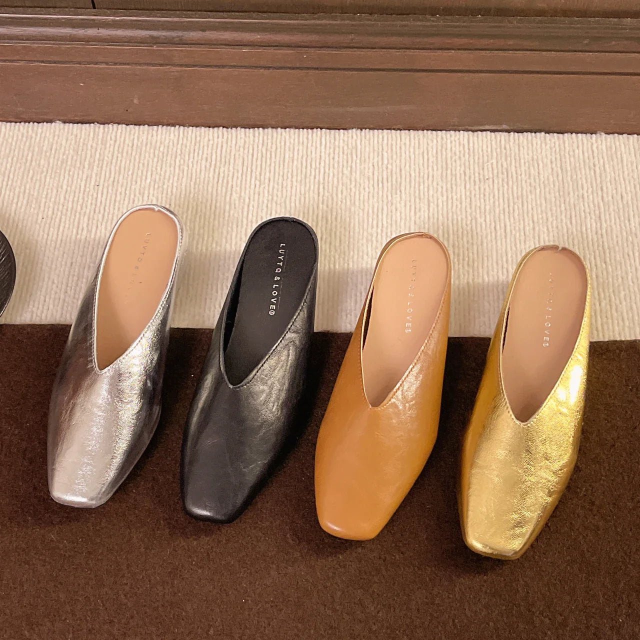Chaussures plates en cuir vegan pour femmes - Emilia Lane