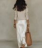 Ensemble Robe Midi Satinée et Pull en Laine pour Femme | Idéal pour le Quotidien - Emilia Lane