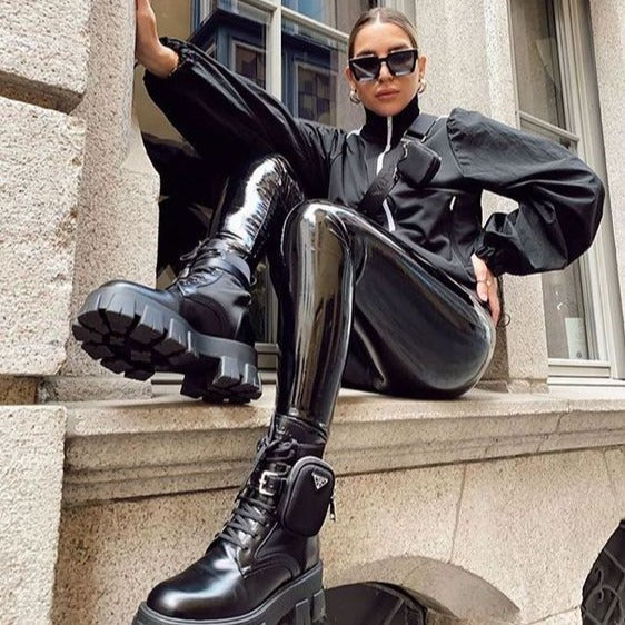 Pantalon Taille Haute Moulant en Simili Cuir Brillant Femme