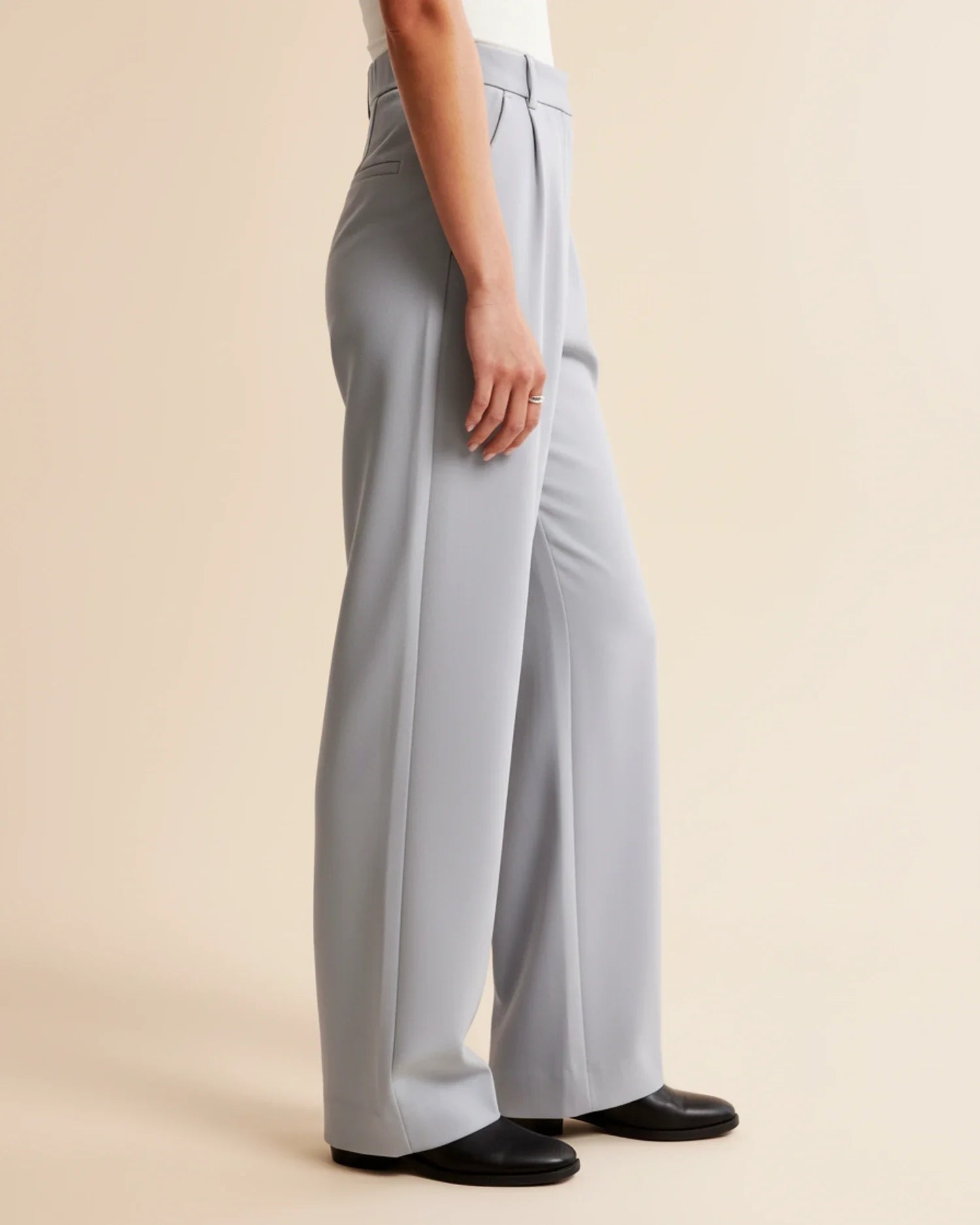 Pantalon à Jambes Larges et Taille Haute pour Femmes - Emilia Lane