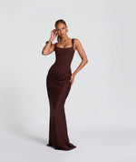 Robe Longue à Bretelles Larges et Détail Corset pour Femme | Idéale pour les Sorties - Emilia Lane