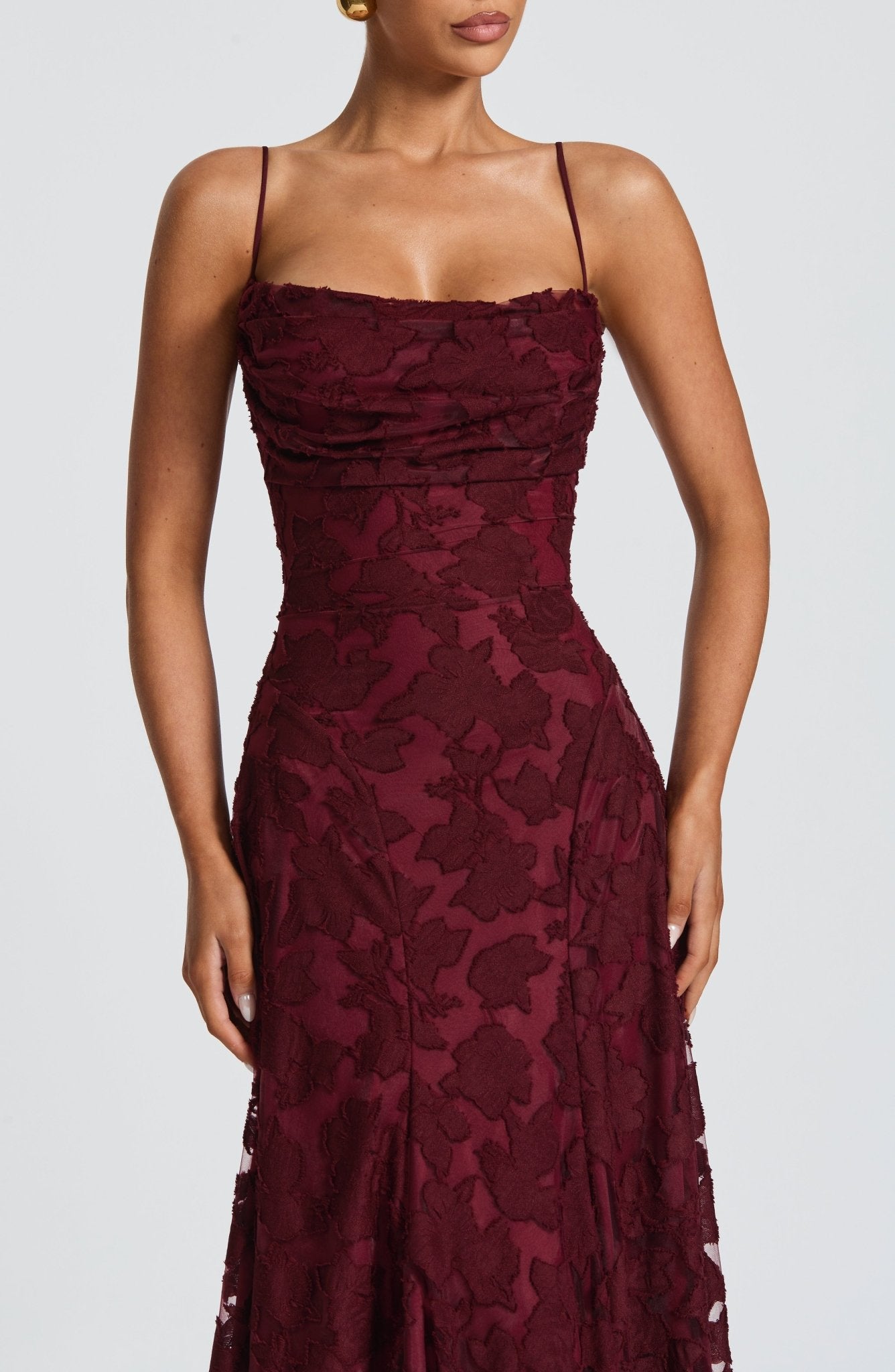 Robe Longue Drapée à Motif Floral avec Bretelles pour Femme | Idéale pour les Sorties - Emilia Lane