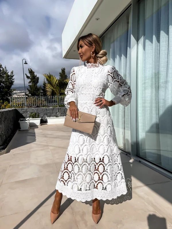 Robe longue en dentelle élégante pour femmes - Emilia Lane