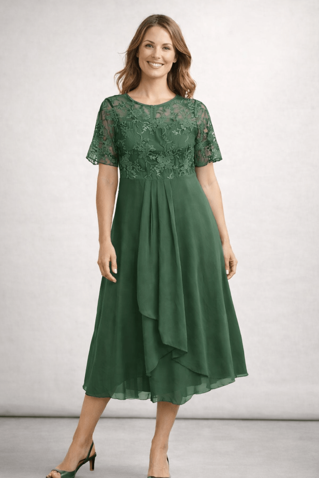 Robe Midi Dentelle et Chiffon pour Femmes - Emilia Lane