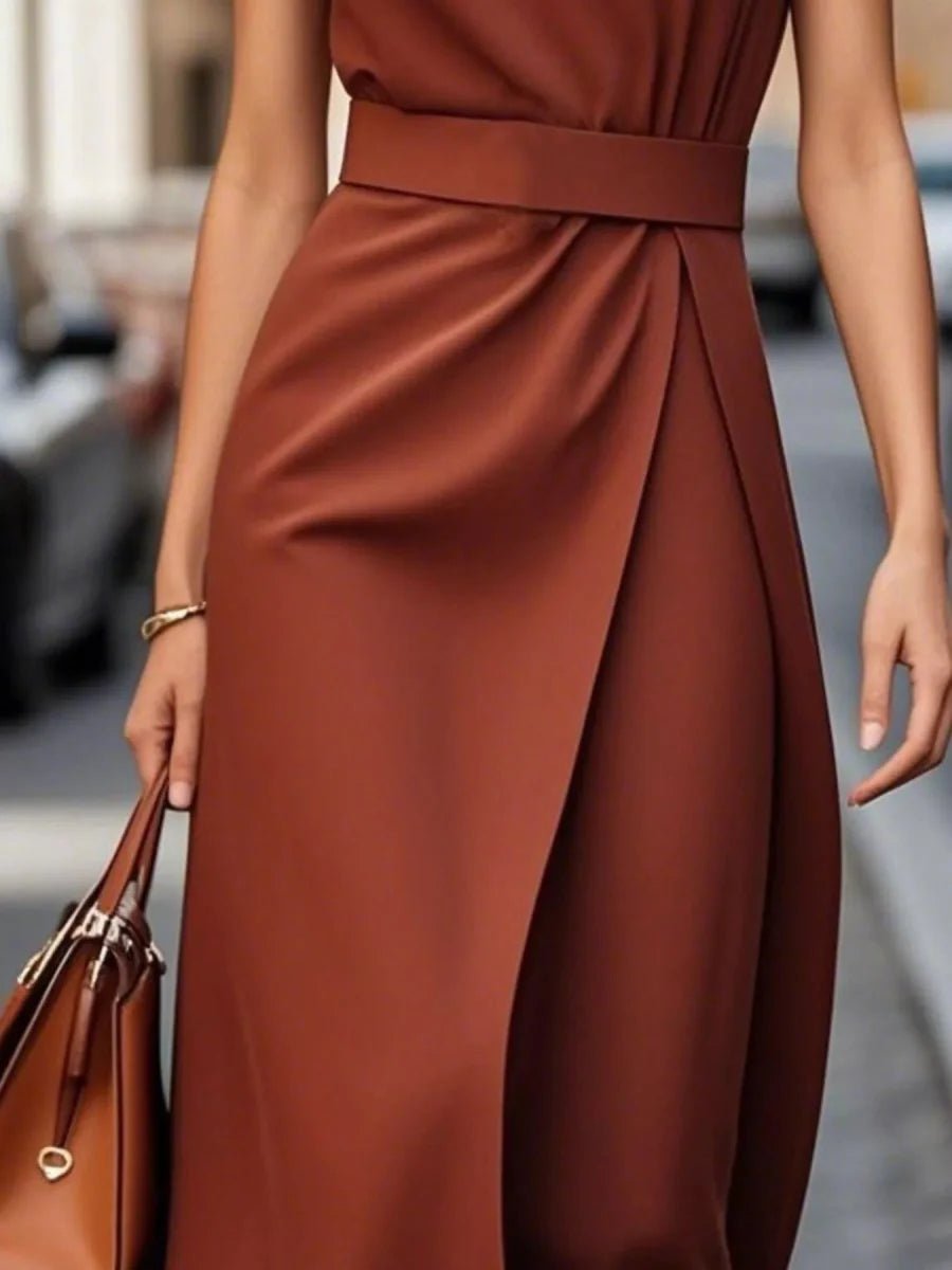 Robe Midi Élégante Sans Manches pour Femmes - Emilia Lane