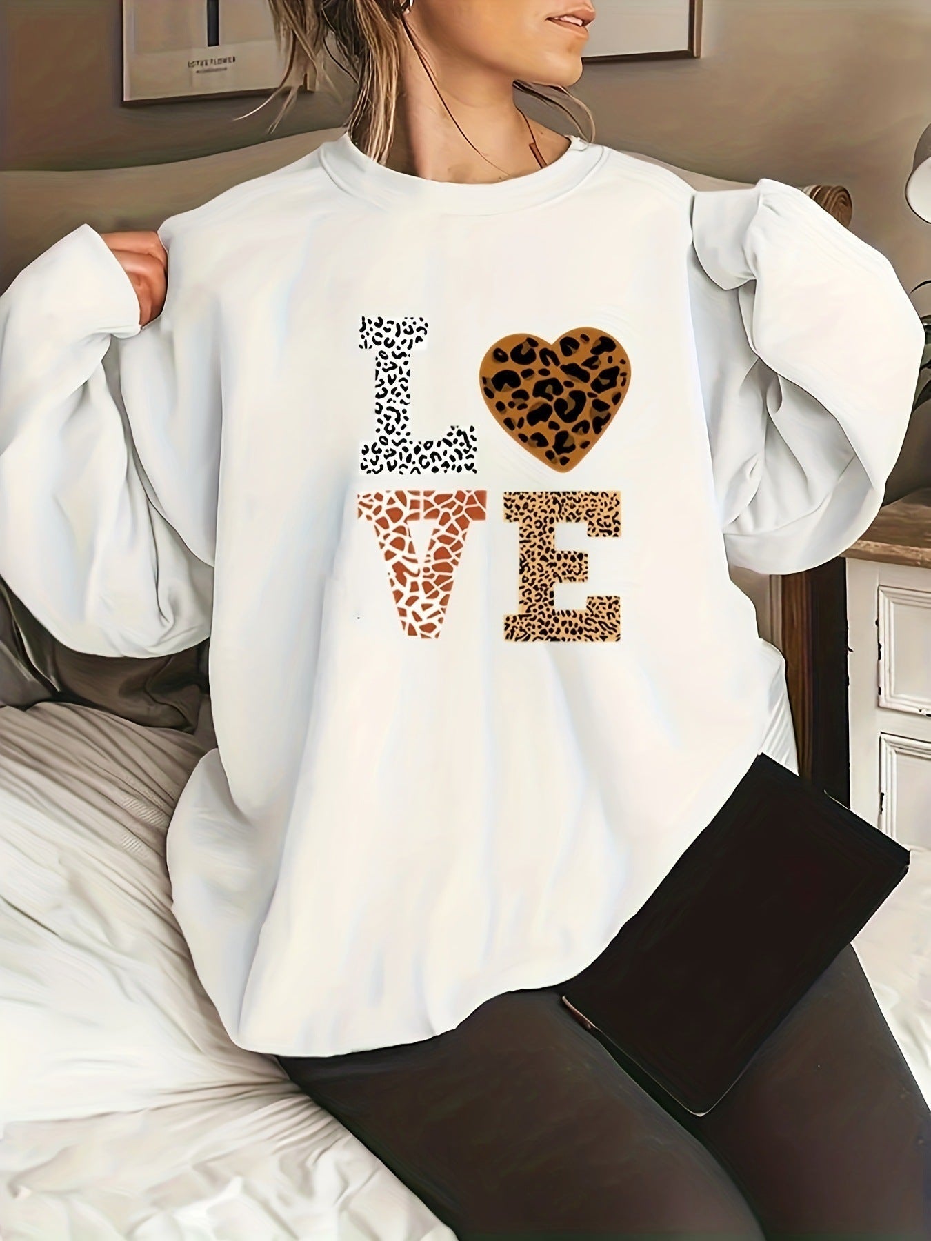 Sweatshirt imprimé léopard pour femmes - Emilia Lane